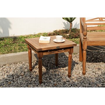 Batavia koffietafel van massief teak 60x60 cm met houtsnijwerk – Teakea tuinmeubel

