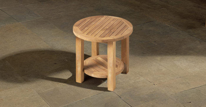 Ronde teakhouten salontafel 60 cm met onderblad en RVS bevestiging – geschikt voor buiten